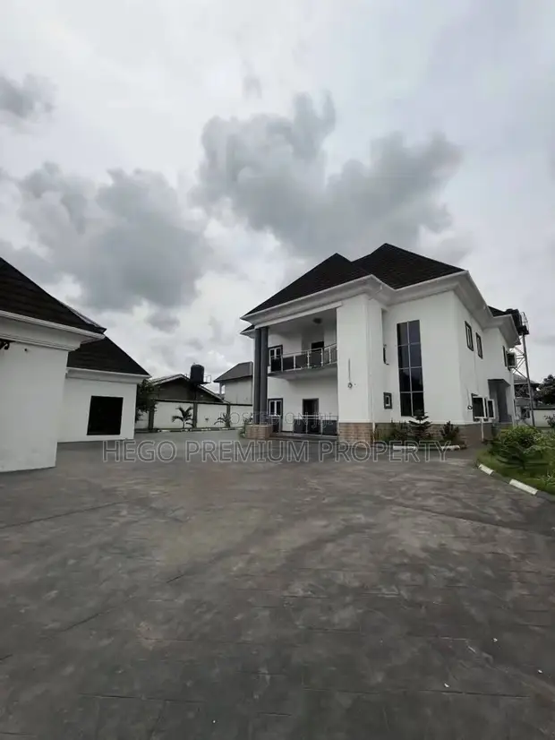 4 Bedroom Duplex with BQ in Estate, Obio-Akpor for Sale - 1
