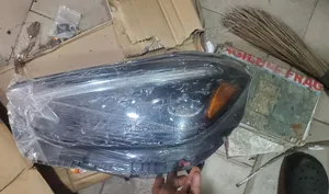 Fitilar Kai ta Mercedes-Benz C300 (2018-2020)