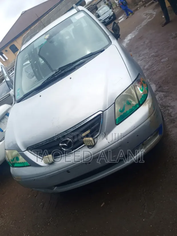 Mazda MPV 1999 Silver - 1