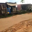 Filin Shago Biyu Don Siyarwa, Ohiya Mechanic Village, Umuahia - 3