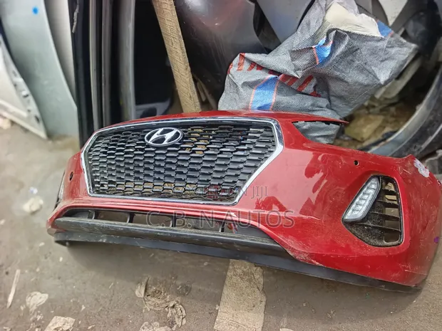 Used Hyundai Elantra GT Bumper 2018 - 1