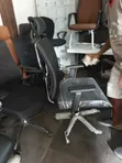 Ergonomic Mesh Swivel Office Chair - Baki - 1