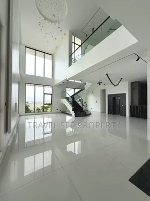 Furnished 5-Bedroom Mansion in Private Estate, Osapa London