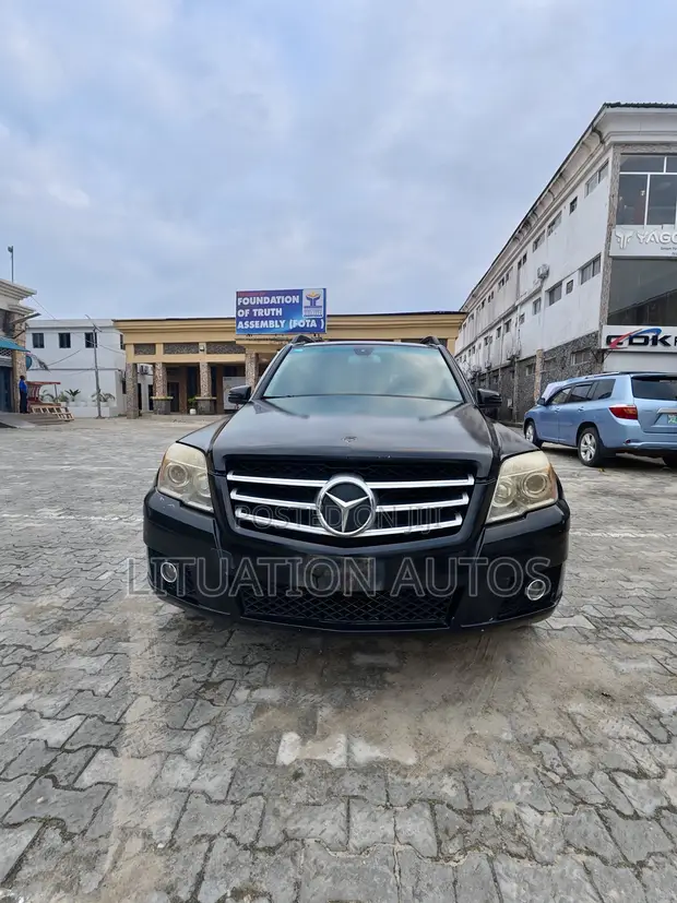 Mercedes-Benz GLK-Class 350 4MATIC 2011 Black - 1