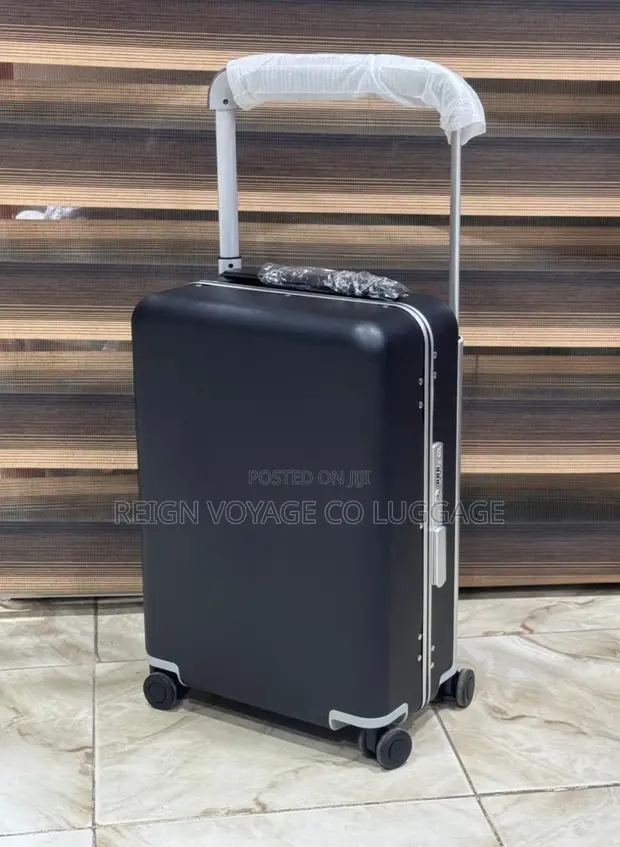 Luxury Hard Shell Luggage - Baby Blue - 1
