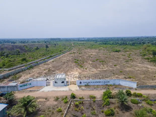 The Ridgewood Lagos: 30-Acre Eco Estate a Epe - 1