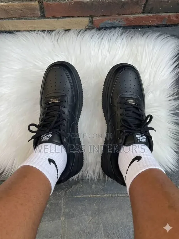 Aesthetic Nike Sneakers - Men's Size 40-44 - 1
