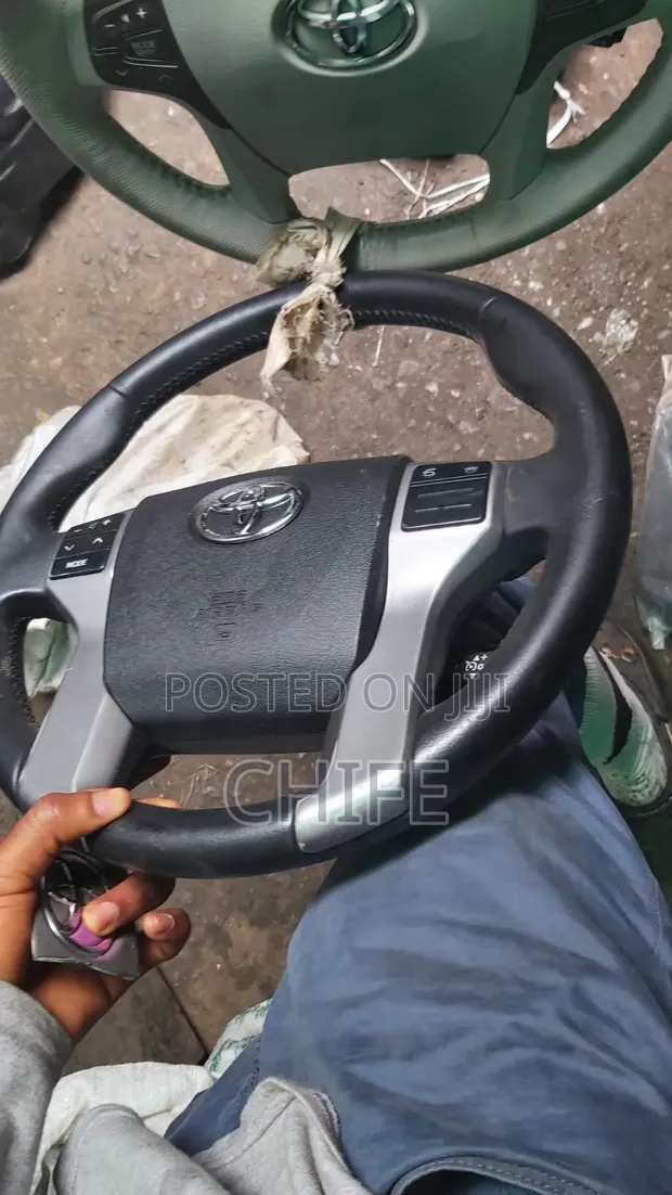 Used Toyota 4Runner Steering Wheel (2012-2015) - 1