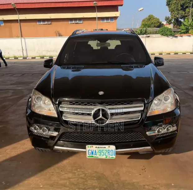 2008 Mercedes-Benz GL550 Black - 1