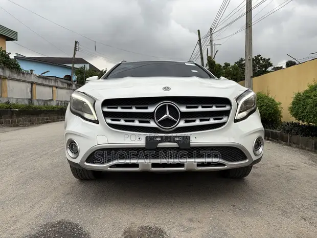 Mercedes-Benz GLA 250 2019 White - 1