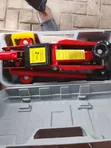 2 Ton Hydraulic Floor Jack - 4
