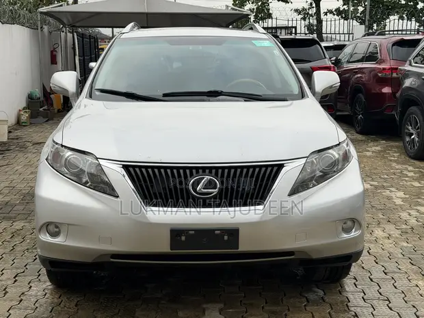 Lexus RX 350 2010 Silver - 1