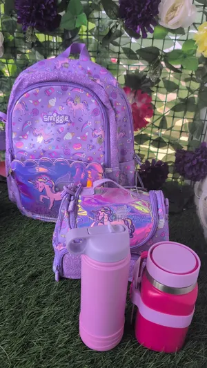 Smiggle Saitin Jakunkuna 3 na Makaranta (Jakunkuna, Jakunkuna Abinci, Kwaleba Ruwa)