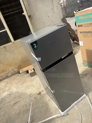 Hisense REF172DR Home Refrigerator