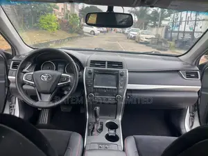 2015 Toyota Camry XSE 2.5L Silver