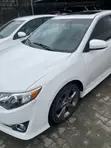 2013 Toyota Camry SE V6 Sedan - White - 4