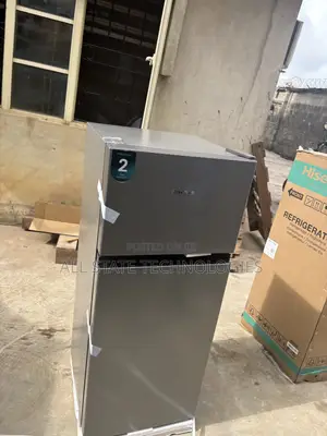 Hisense REF172DR Refrigerator