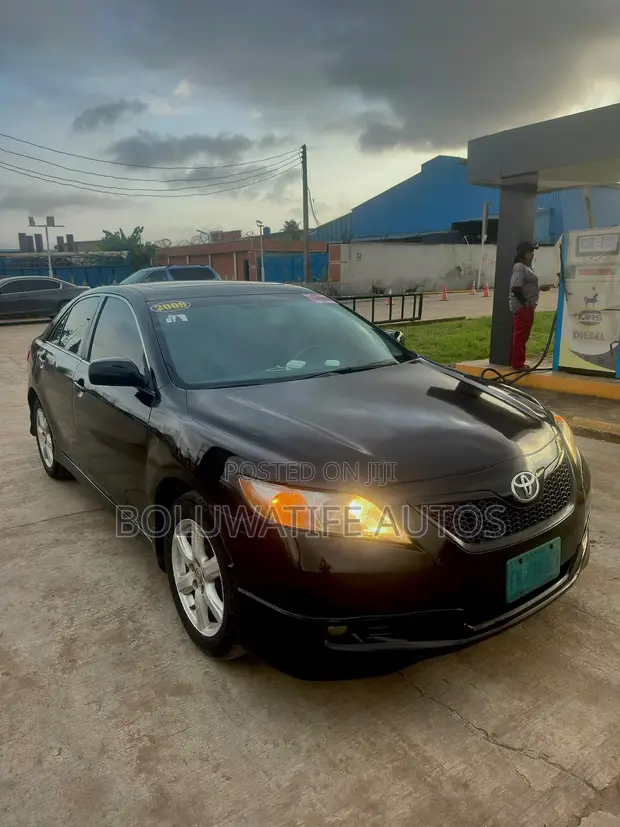 2009 Toyota Camry SE 2.4L Baki - 1