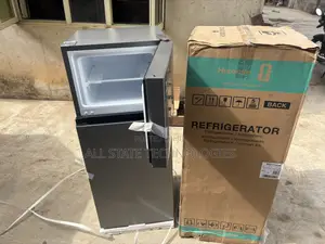 Hisense REF172DR Refrigerator