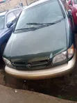 Toyota Sienna 1999 Green - 1
