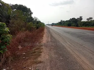 5 Plots of Land Along Abakaliki Expressway, Enugu