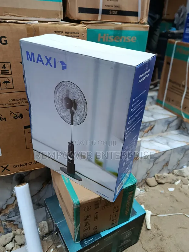 Maxi Original Rechargeable Fan 18 Inches - 1