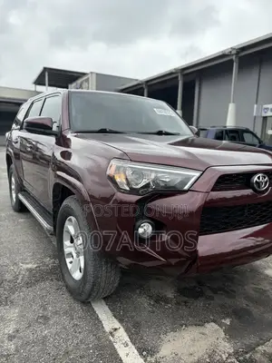 2016 Toyota 4Runner SR5 4x4 Burgundy