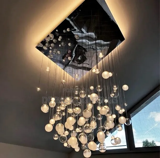 Mount Crystal Zubin Ball Chandelier Haske - 1