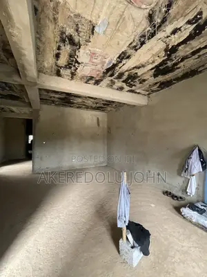 4 Bedroom Townhouse/Terrace a Life Camp Sayarwa