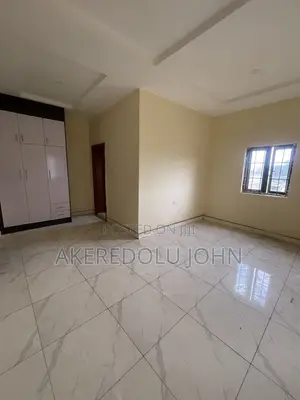4 Bedroom Townhouse/Terrace a Katampe (Main) don Siyarwa