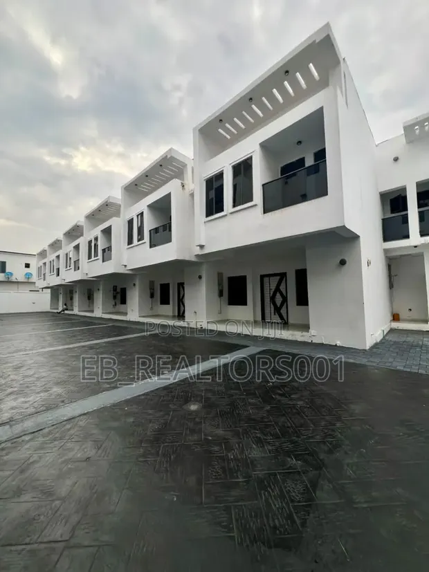 Furnished 3-Bedroom Duplex in Orchid, Lekki for Sale - 1
