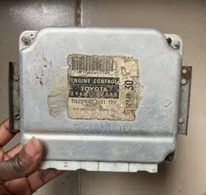Toyota Corolla Brain Box (03/04)