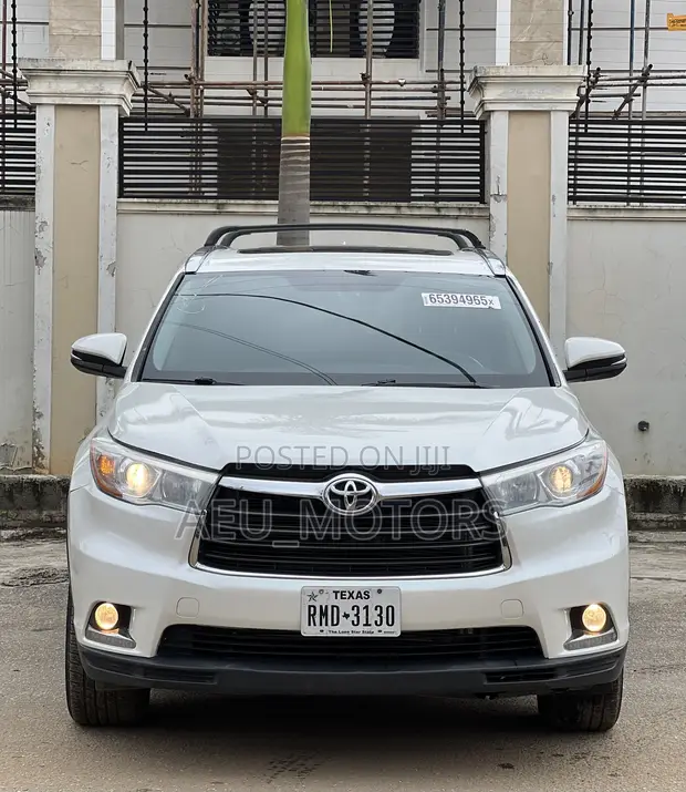Toyota Highlander XLE V6 4x4 SUV 2016 - 1