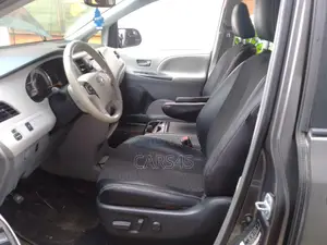 Toyota Sienna 2014 Gray