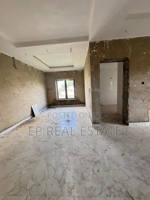 4 Bedroom Terrace Duplex with BQ for Sale in Durumi, Abuja - 1