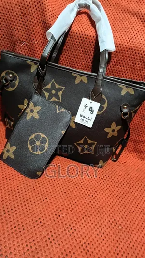 Louis Vuitton Fashion Handbag for Ladies - Black