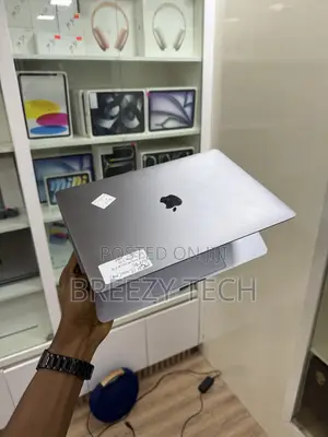 Apple MacBook Pro 2020 M1 16GB RAM 1TB SSD