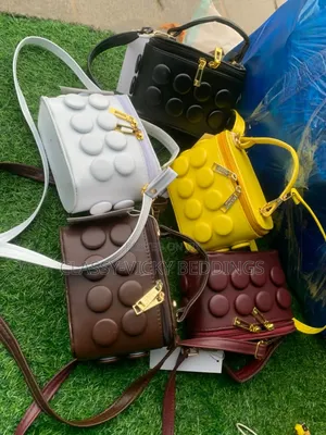 Alba Handbags - Launi Mai Yawa Na Gaskiyar Fata Jakar Hannu