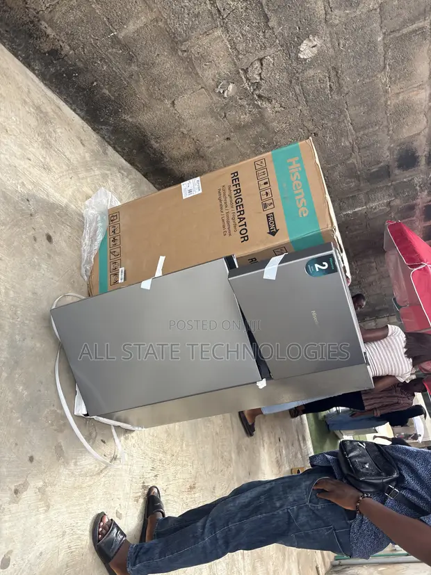 Hisense REF172DR Refrigerator - 1