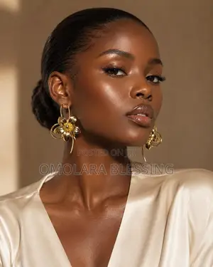 Fashion Jewelry: Earrings, Chains, Bangles, Watches