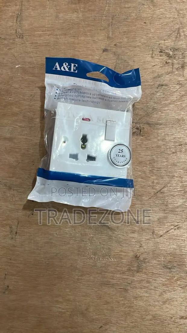 AE 13 Amps Wall Socket - 1