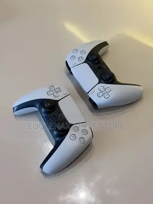 Sony PlayStation 5 Fat (Na Amfani)