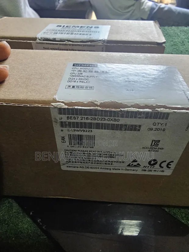 Siemens S7-200 PLC Module - 1