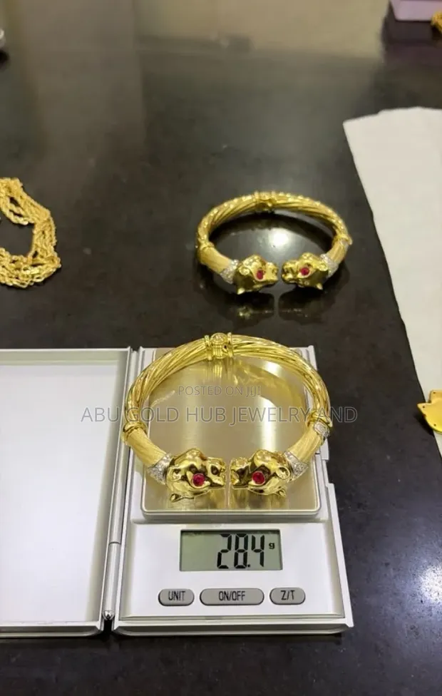18 Karat Gold Bangles - 1