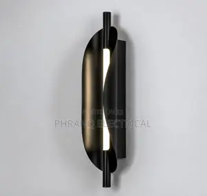 Modern Luxury Black/Gold Wall Lamp