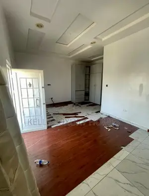 1 Bedroom Shared Apartment for Rent in Lekki