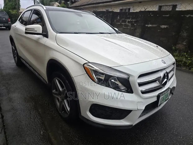 Mercedes-Benz GLA 250 2015 White - 1