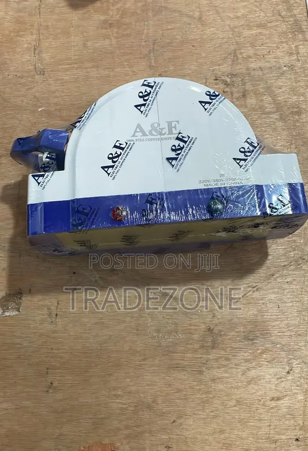 A&E 200A Changeover Knife Switch - 1