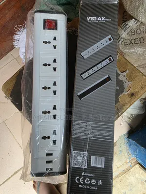 VBT-AX Mega 5-Way Extension with 3 USB Ports
