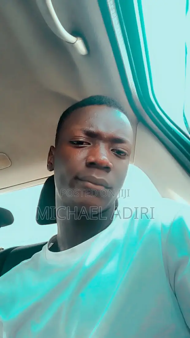 Manajan Social Media - Zaria - 1